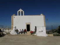 Η εκκλησία του Αφέντη Χριστού στην κορυφή του Γιούχτα .