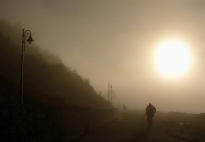 Πρωινό με ομίχλη στην Αετομηλίτσα .