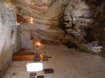 Ο σπηλαιώδης ναός του Αγίου Αντωνίου 