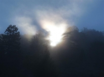 Η ομίχλη δεν μπορεί να αντισταθεί στη δύναμη του φωτός ...